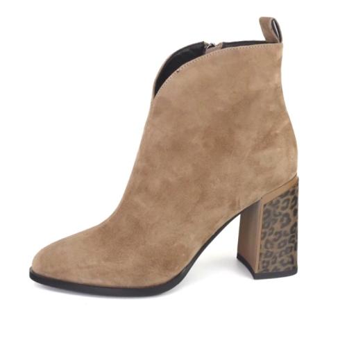 61338_27946